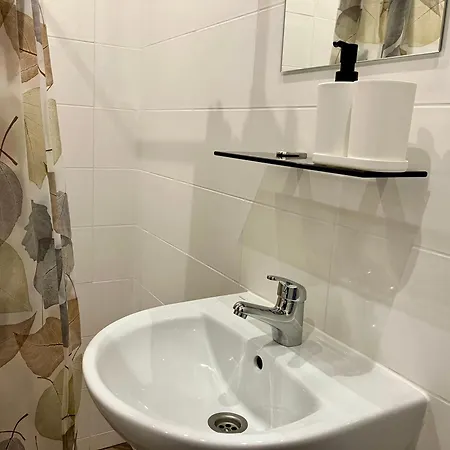 Rvr Smart With Self Check In Appart hôtel *